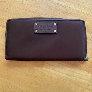 Kate Spade zip around wallet
